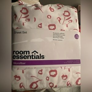 Room essentials sheet set twin/xl